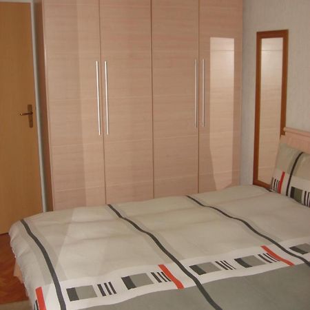 Jani Apartment Pristina Buitenkant foto