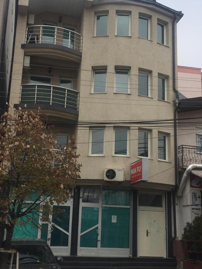 Jani Apartment Pristina Buitenkant foto